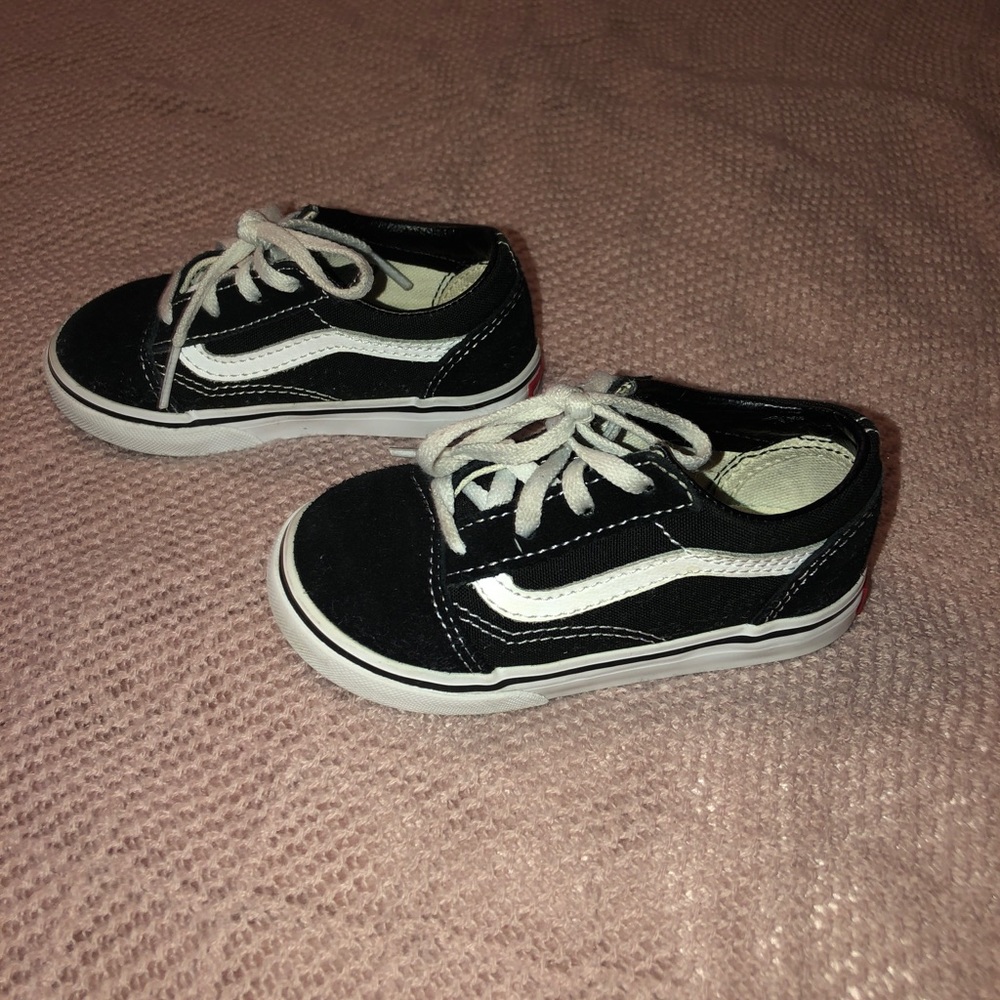 Toddler black vans